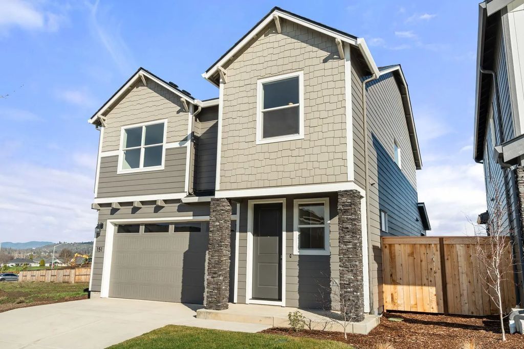 151 Valemont Drive 39, Eagle Point