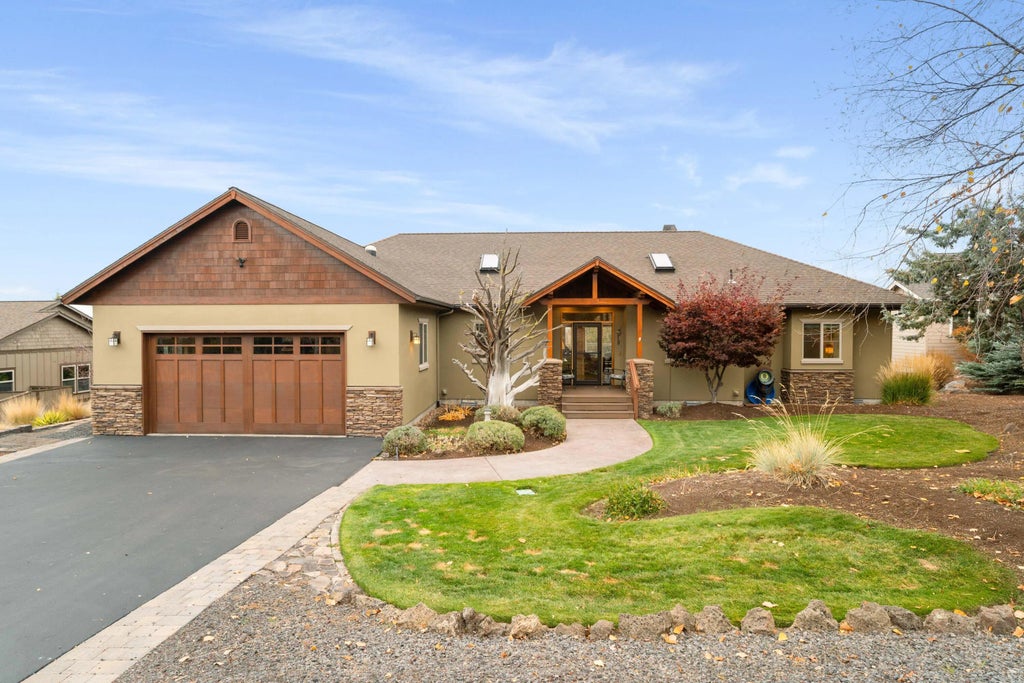 179 Highland Meadow Loop, Redmond