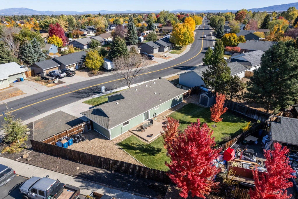 3248 Sw Salmon Avenue, Redmond