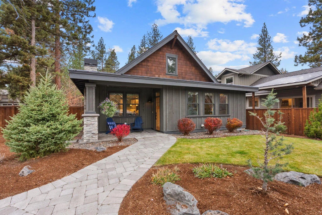 771 S Wrangler Court, Sisters