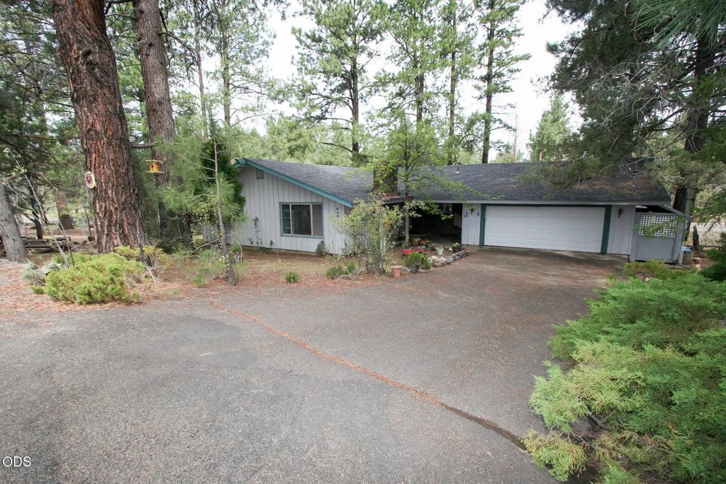 61207 Mokas Court, Bly