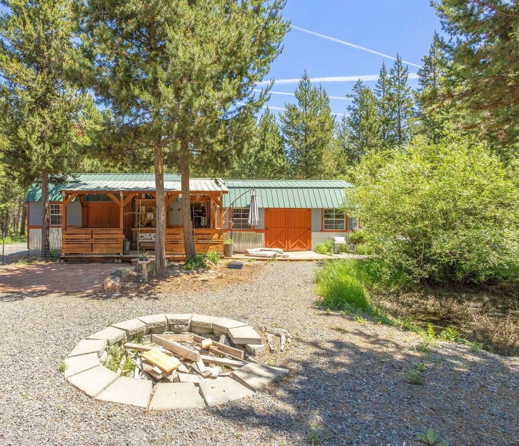 17107 Covina Road, Bend