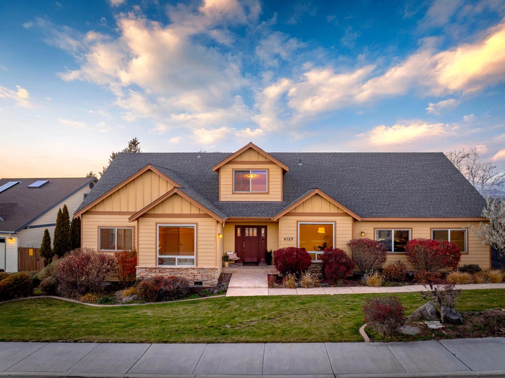 4129 Sw Majestic Avenue, Redmond