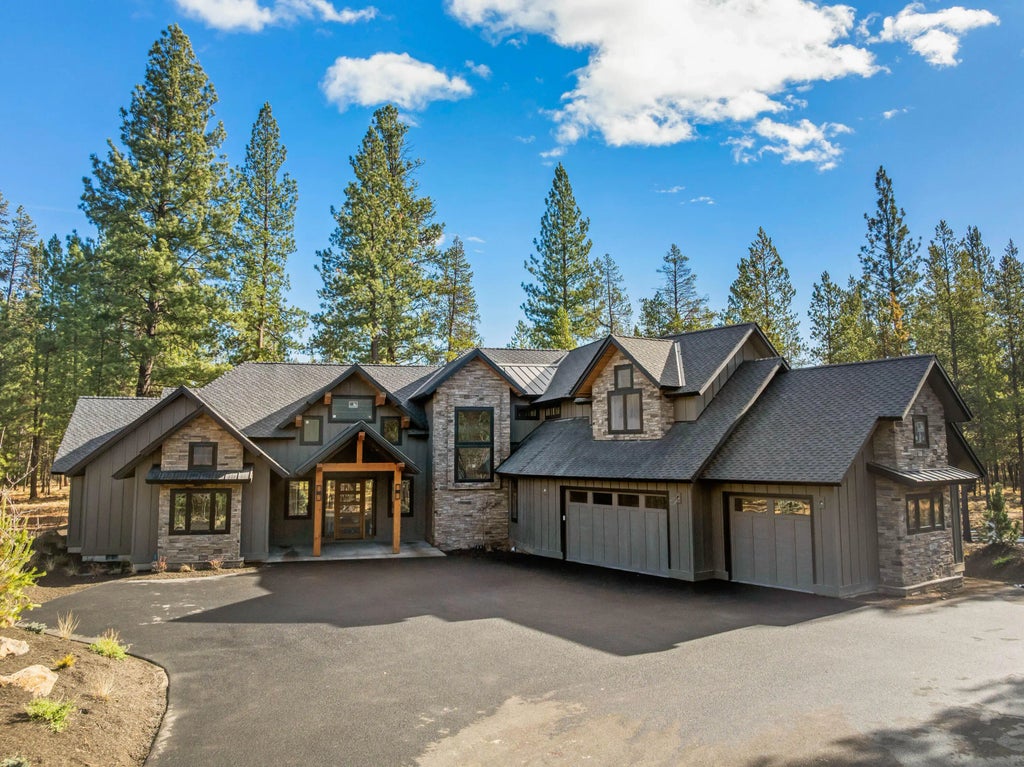 55850 S Century Drive, Bend