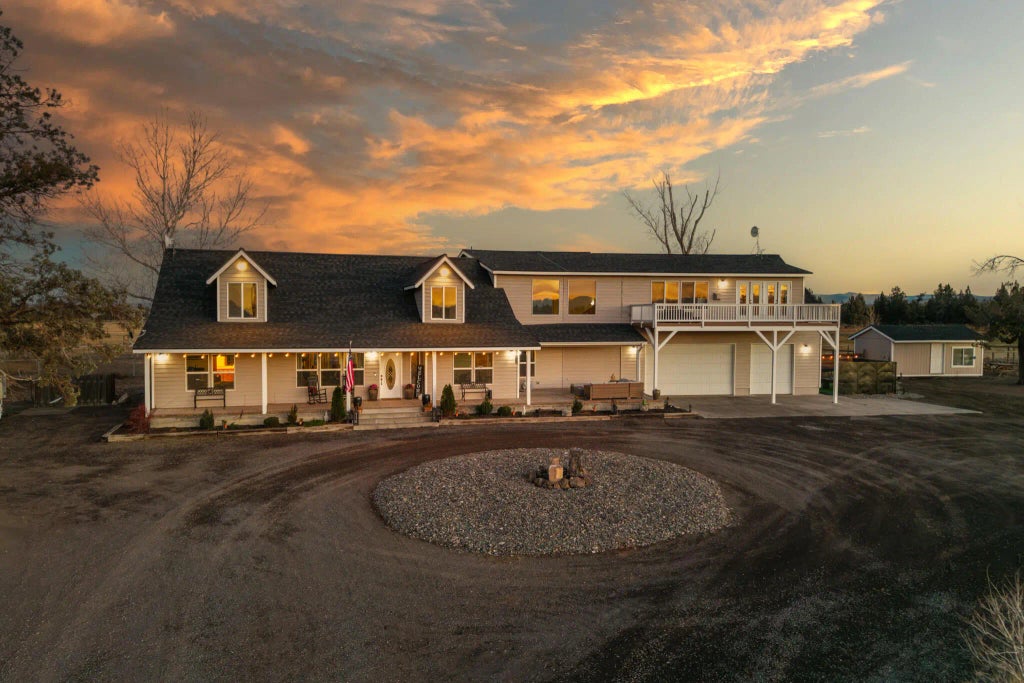 24605 Dodds Road, Bend