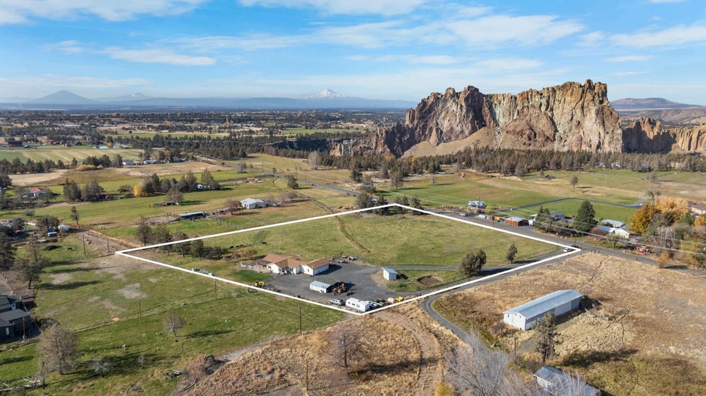 2330 Ne Wilcox Avenue, Terrebonne