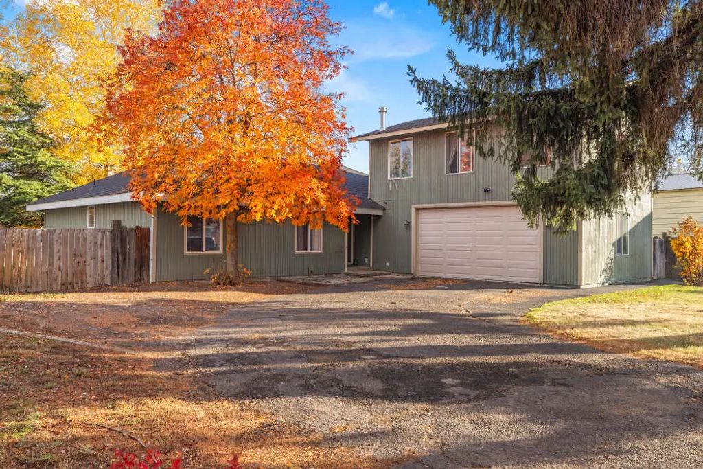 3919 Redondo Way, Klamath Falls