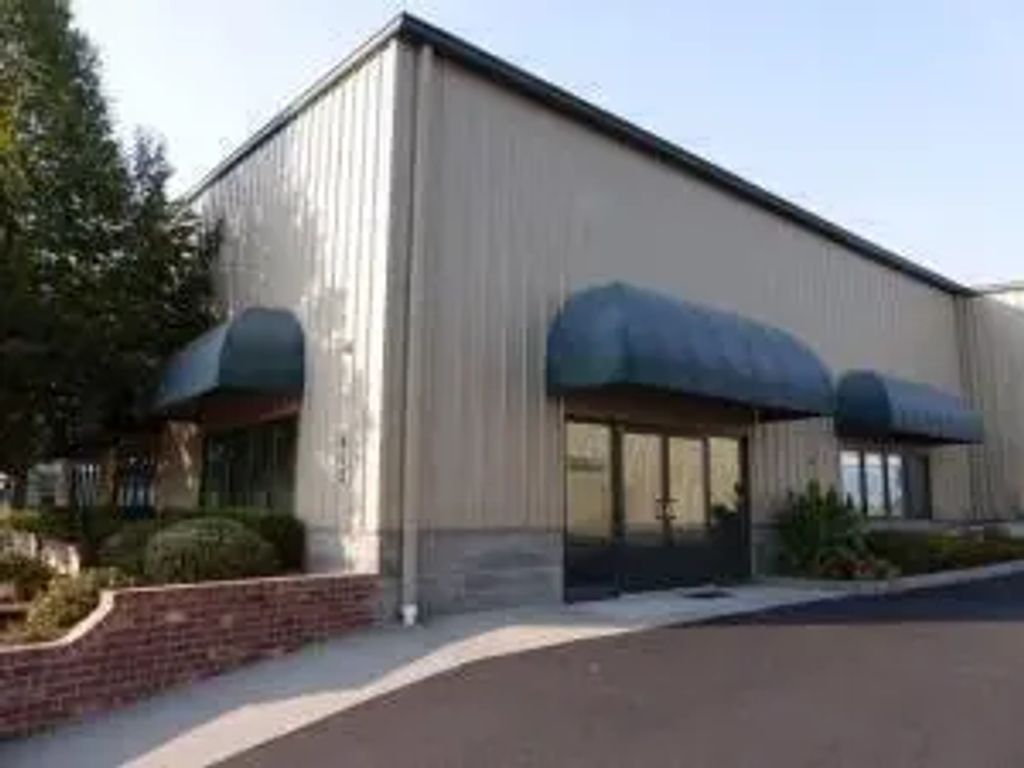 562 Parsons Drive 104, Medford