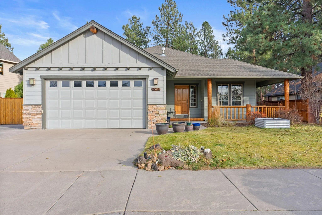 60808 Se Sawtooth Mountain Lane, Bend