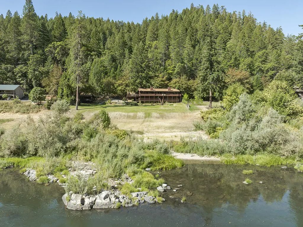 11926 Galice Road, Merlin