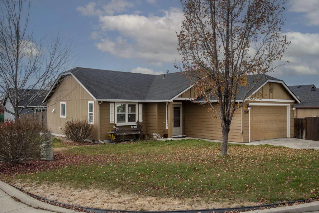 2607 Ne 5th Street, Redmond