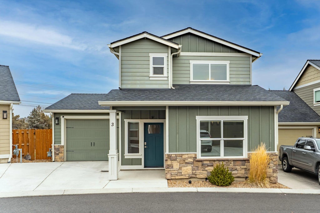 2755 Sw Greens Boulevard Apt 3, Redmond