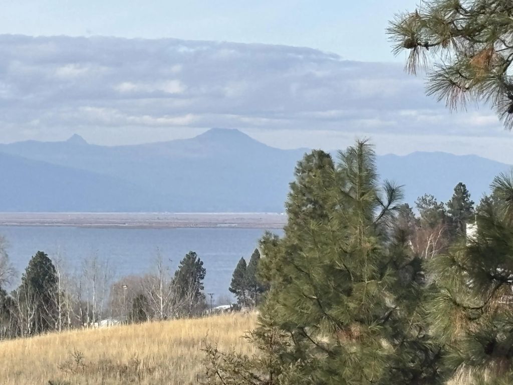 Maidu Court, Chiloquin