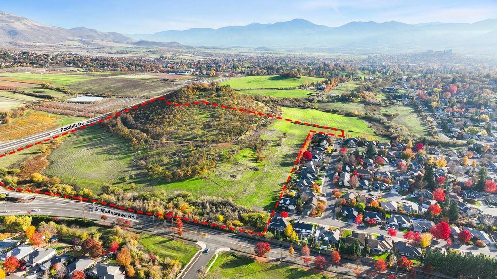 N Foothill Road 1500, Medford
