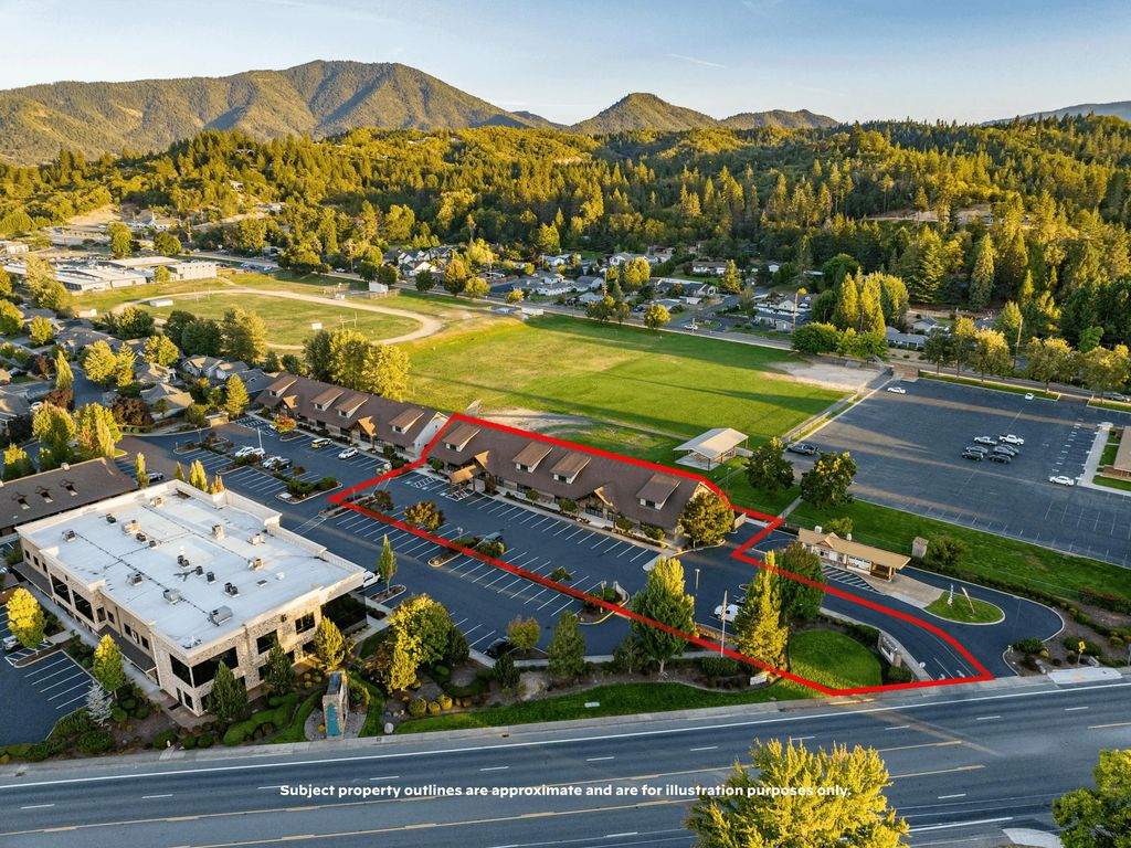 1879 Williams Highway, Grants Pass
