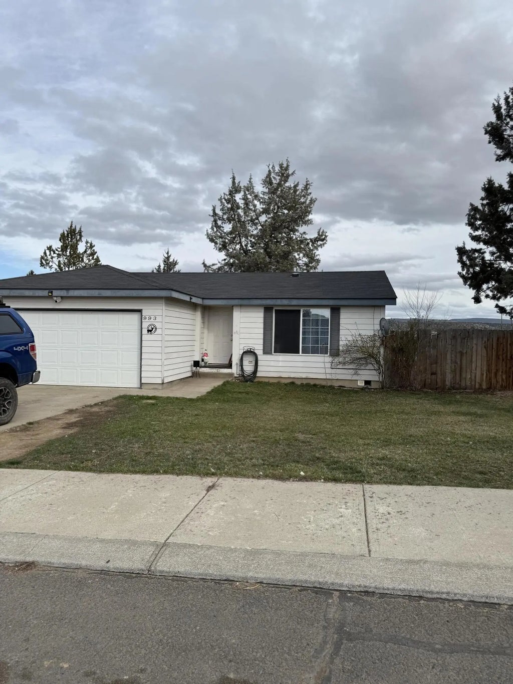 993 Se Turner Street, Madras