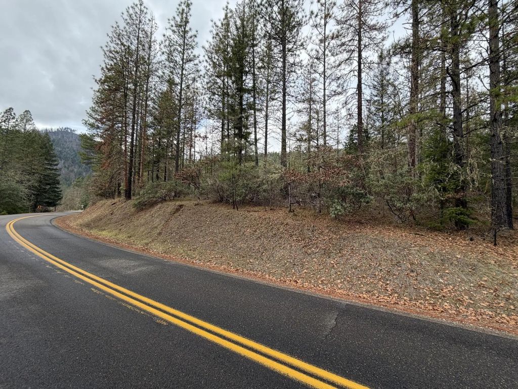 0 E Evans Creek Road 10149531, White City