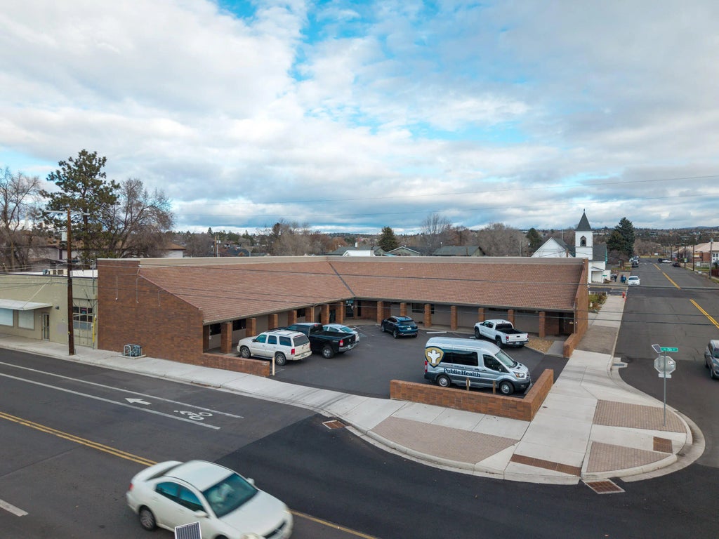 116 Se D Street, Madras