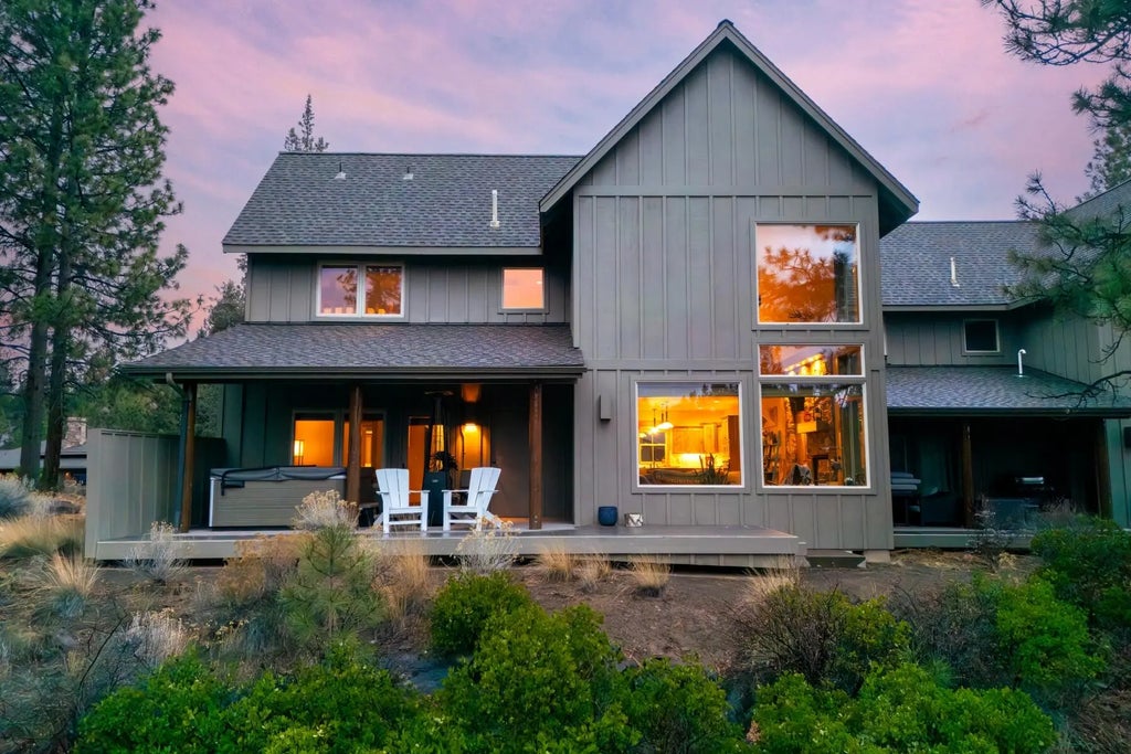 61363 Wild Rapids Drive, Bend