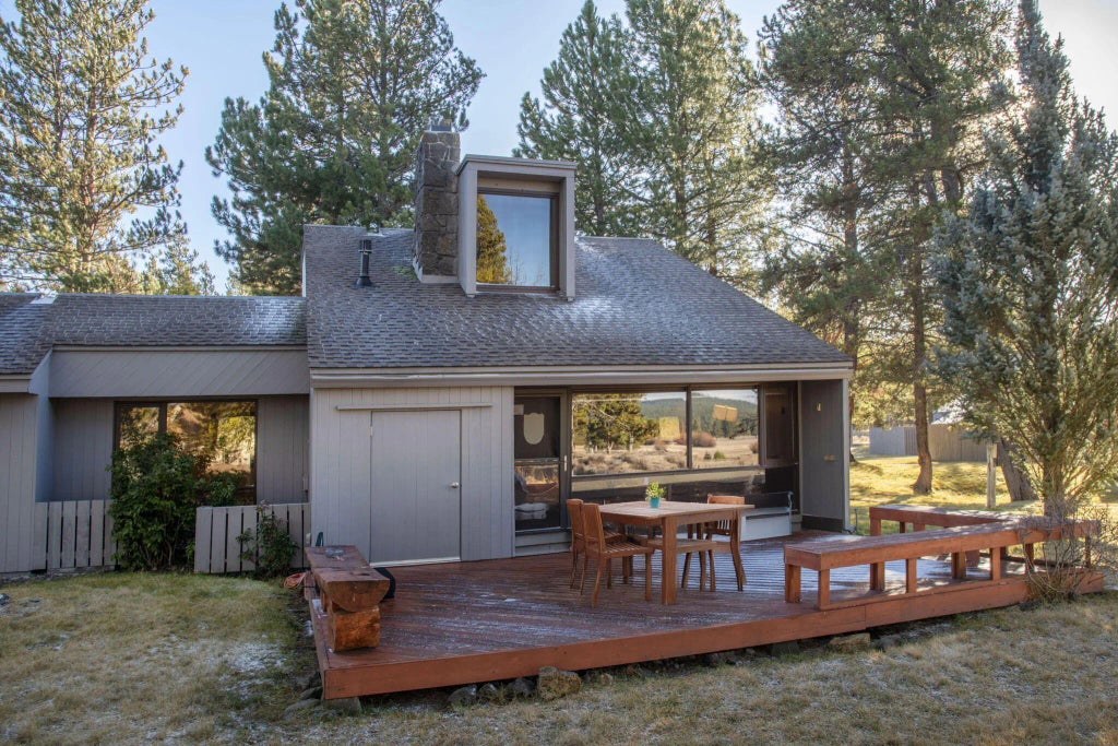 57283 Meadow House Loop 85, Sunriver