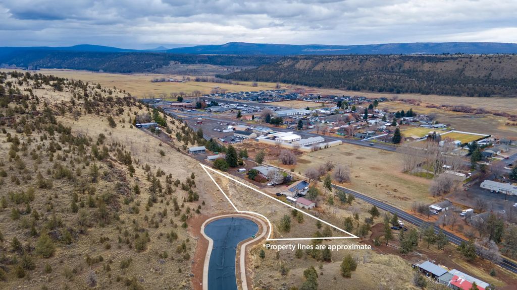 Ne Compass Court Tl600, Prineville