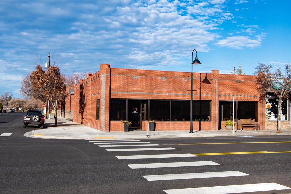 297 Nw 3rd Street, Prineville