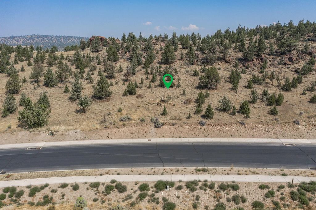 2377 Ne Compass Court, Prineville