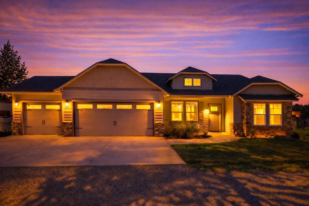 53475 Bridge Drive, La Pine