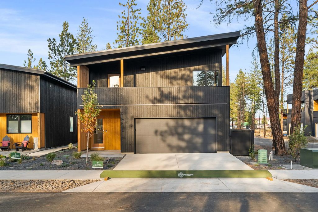 661 W Seedling Lane Lot #151, Sisters