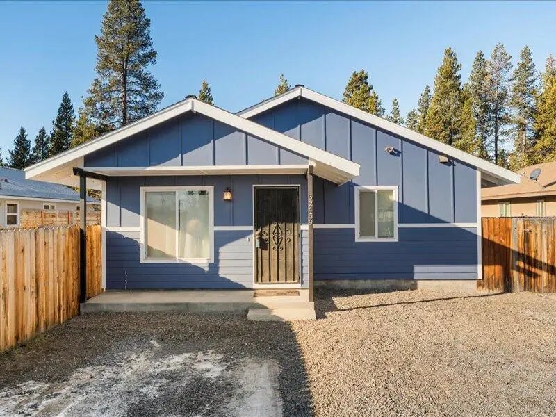 52459 Medill Court, La Pine