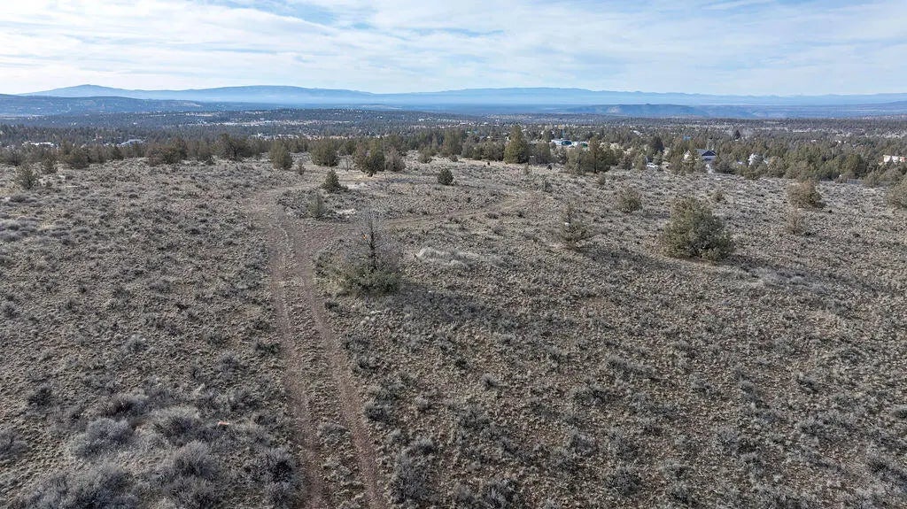 5818 Se Thomas Road, Prineville