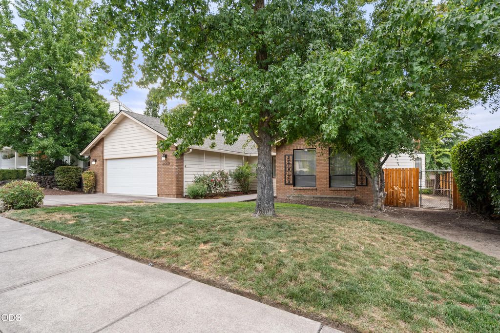 2660 Wilkshire Drive, Medford