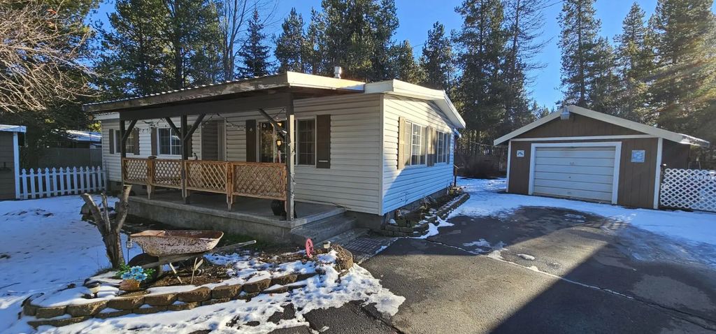 16177 Aqua Road, La Pine