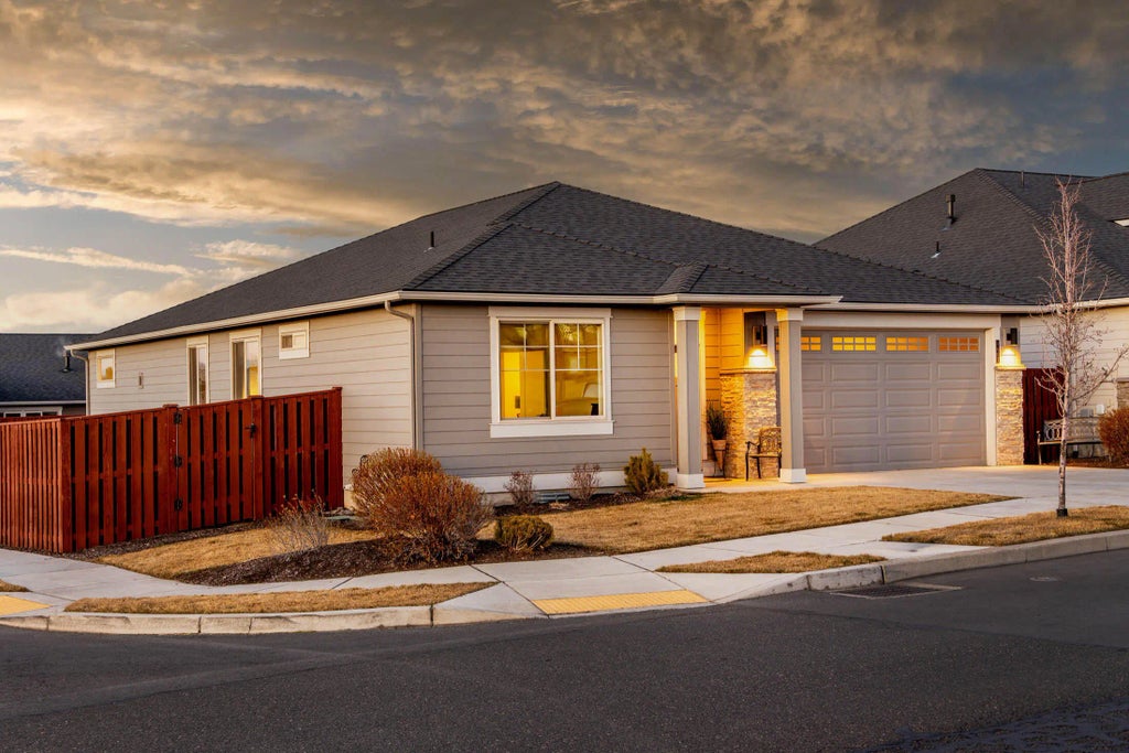 1007 Ne Hudspeth Circle, Prineville