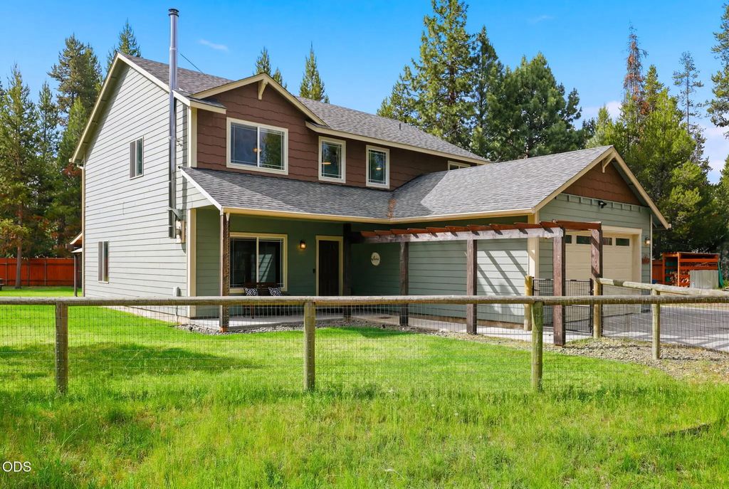 56058 Snow Goose Road, Bend
