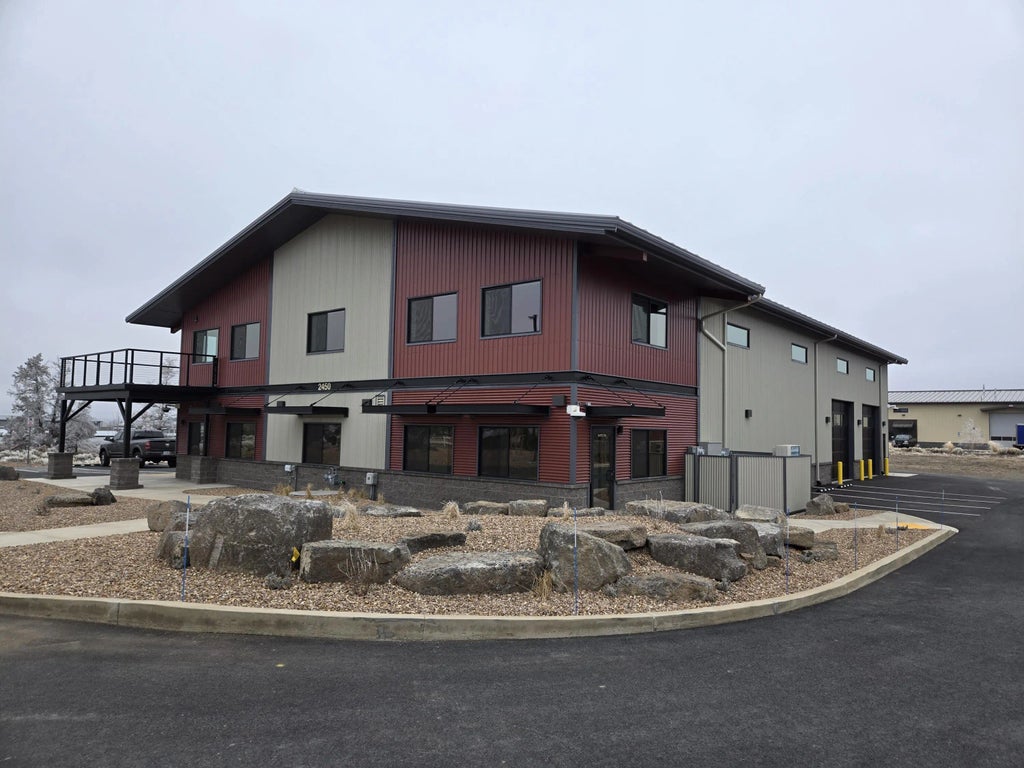 2450 Sw 6th Street, Redmond