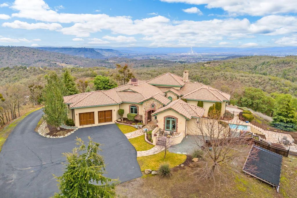 7762 Old Stage Road, Central Point