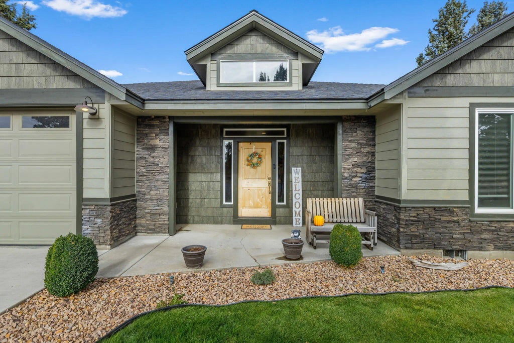 6490 Sw Ermine Road, Terrebonne