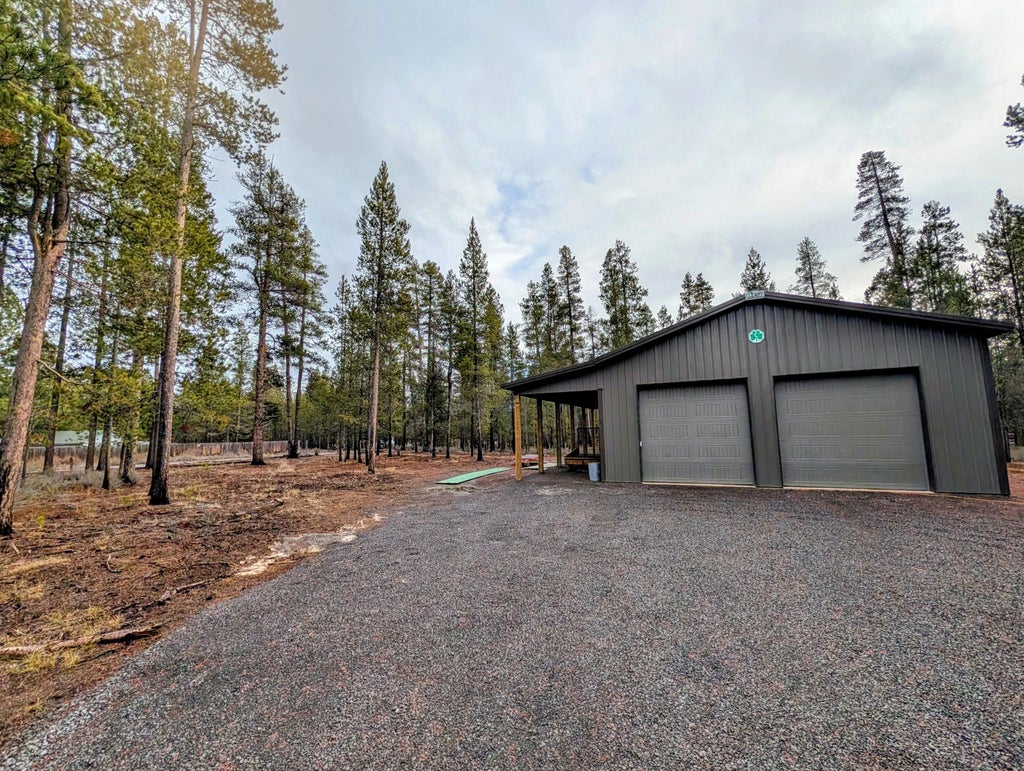 15725 Sparks Drive, La Pine