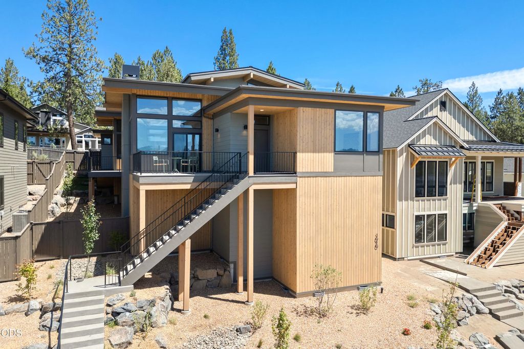 3020 Nw Polarstar Avenue Lot 30, Bend