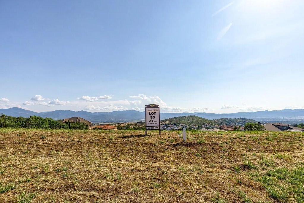 4942 Summerview Drive, Medford