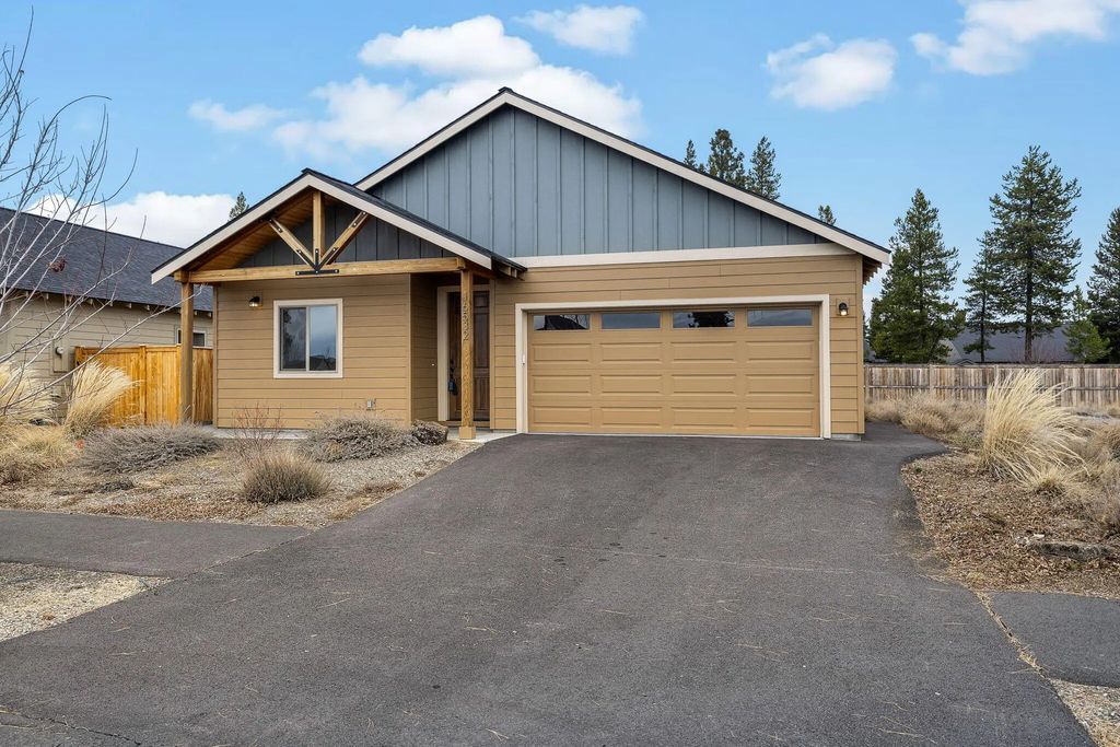 16532 Pine Creek Drive, La Pine