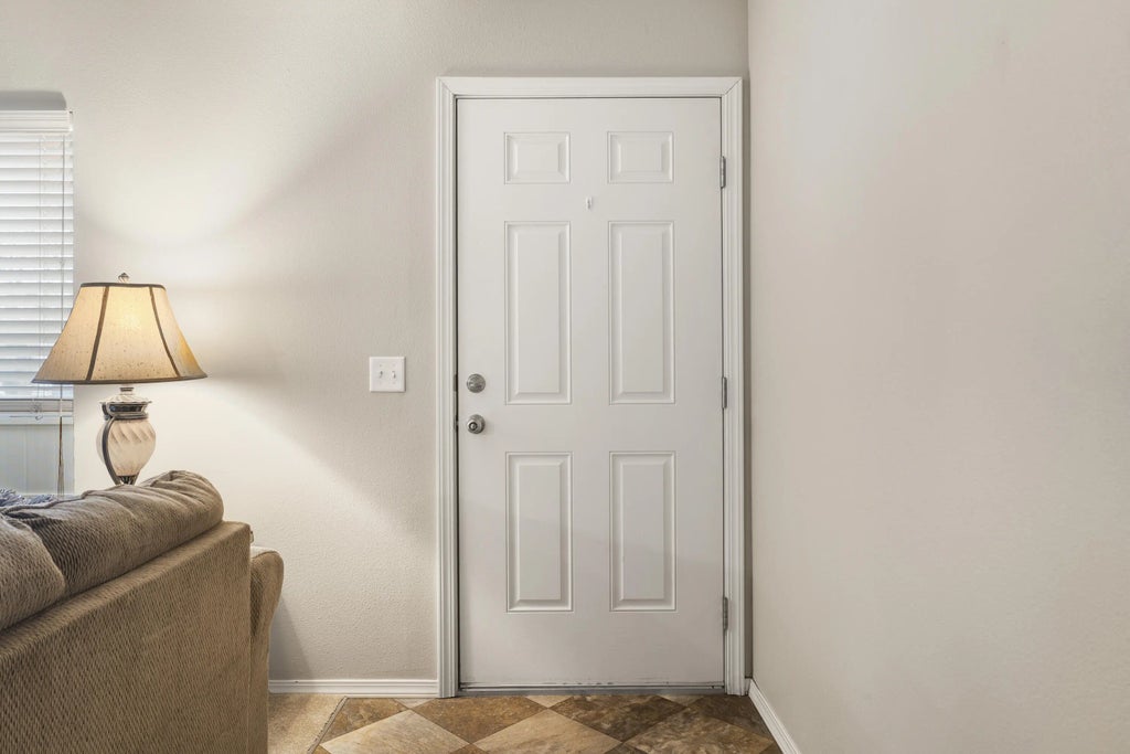 2395 Sw Yarrow Creek Drive, Redmond