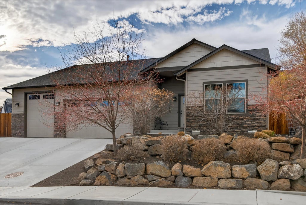 2793 Sw 33rd Street, Redmond