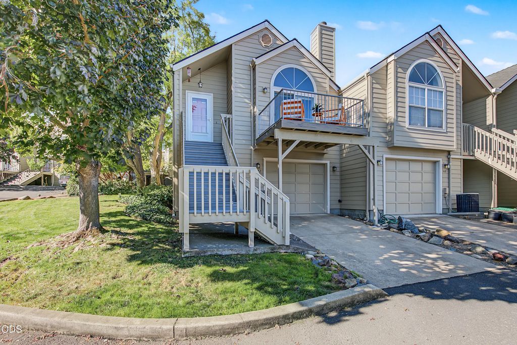 372 Glenn Street, Ashland
