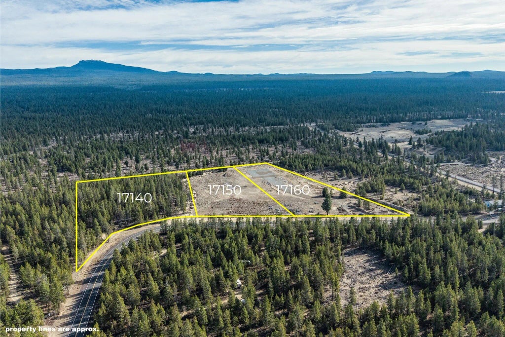 17160 Rosland Road, La Pine