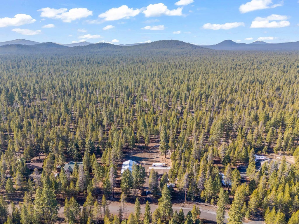 52925 Shady Lane, La Pine