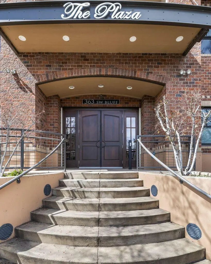 363 Sw Bluff Drive 107, Bend