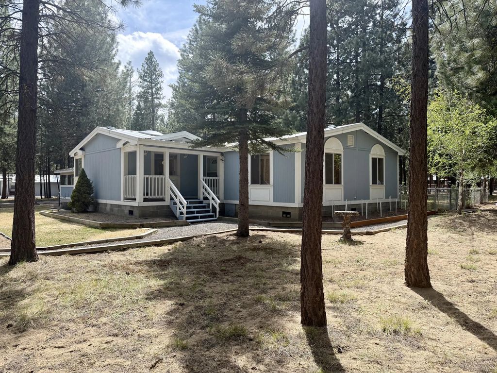 52141 Foxtail Road, La Pine