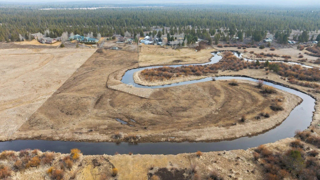 52975 Riverview Drive, La Pine